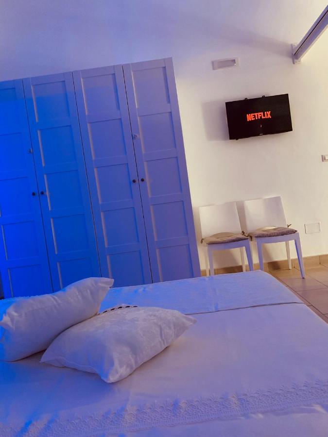 V&M Suite Con Jacuzzi Ostuni Exterior foto